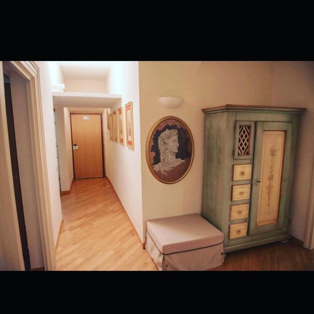 Veneto Comfortable Apartment Rome Room photo